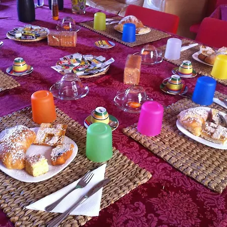 Couette-café A Due Passi Da... 2*