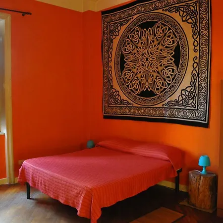 Bed & Breakfast A Due Passi Da... 2*